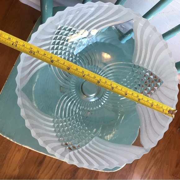 Vintage Crystal Frosted glass serving bowl,fruit‎ bowl punch bowl pedestal - Picture 7 of 7